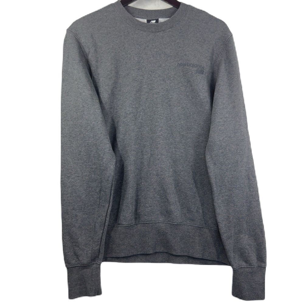 New Balance Sweater Womens Adult Size M Athletic Spell Out Logo Sweatshirt